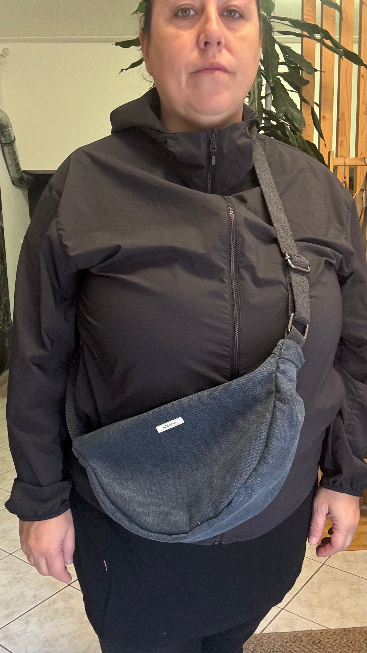 Moon Bag - Navy / Sowon