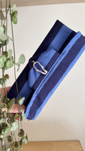 Carica l'immagine nel visualizzatore di Gallery, Beauty Burrito - Blue &amp; Indaco (Stripes)
