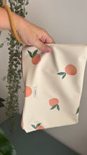 Carica l'immagine nel visualizzatore di Gallery, Gocce pochette Media (idrorepellente) - Albicocche
