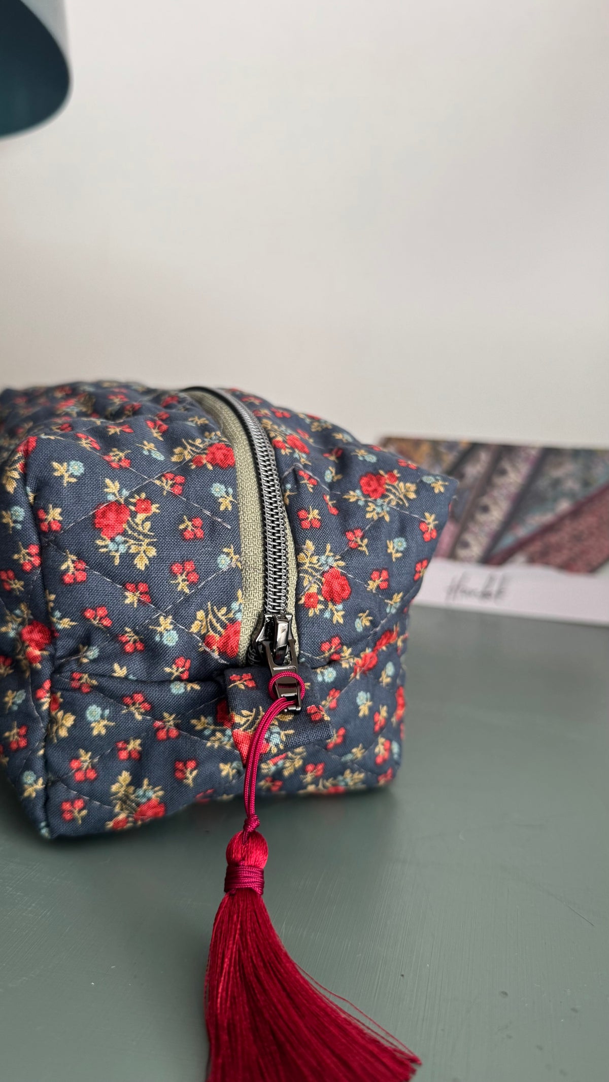 Cubotto trapuntato - Roselline Rosse (Hanbok)