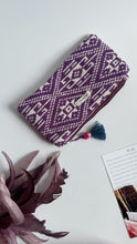 Carica l&#39;immagine nel visualizzatore di Gallery, Pochette Mini - Geometrica viola double face
