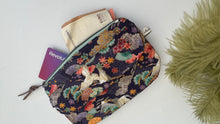 Load image into Gallery viewer, Pocket Pochette (Maxi)  con tasca - blue&amp; gold(Nippori)
