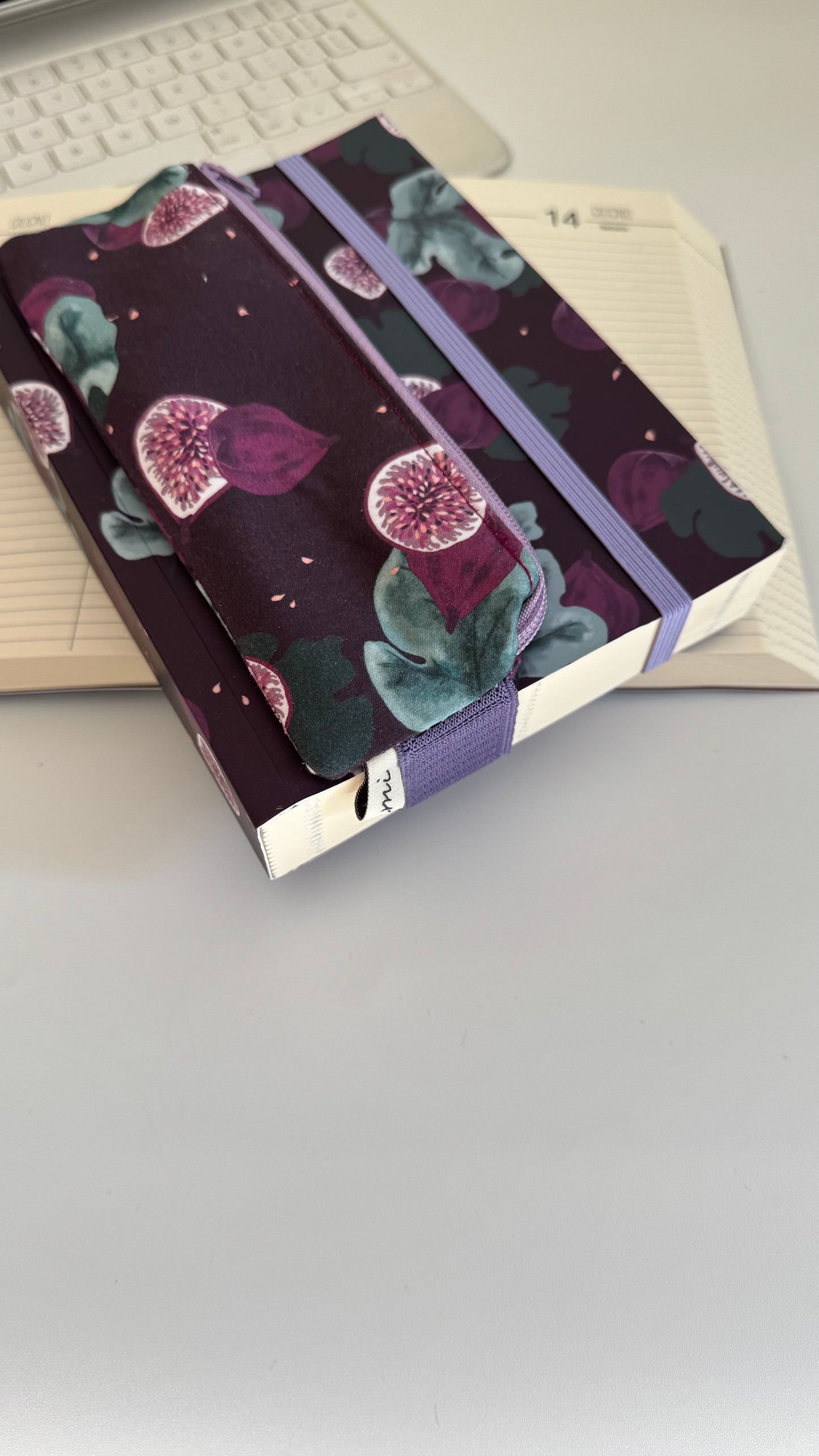 Astuccio con elastico per agende Pocket (mini mini) No per formato A5 - Fichi