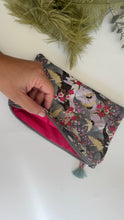 Carica l&#39;immagine nel visualizzatore di Gallery, Pochette trapuntata - grigia (Nippori)
