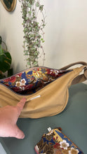 Carica l'immagine nel visualizzatore di Gallery, Moon Bag - khaki /Blue dorato (Nippori)
