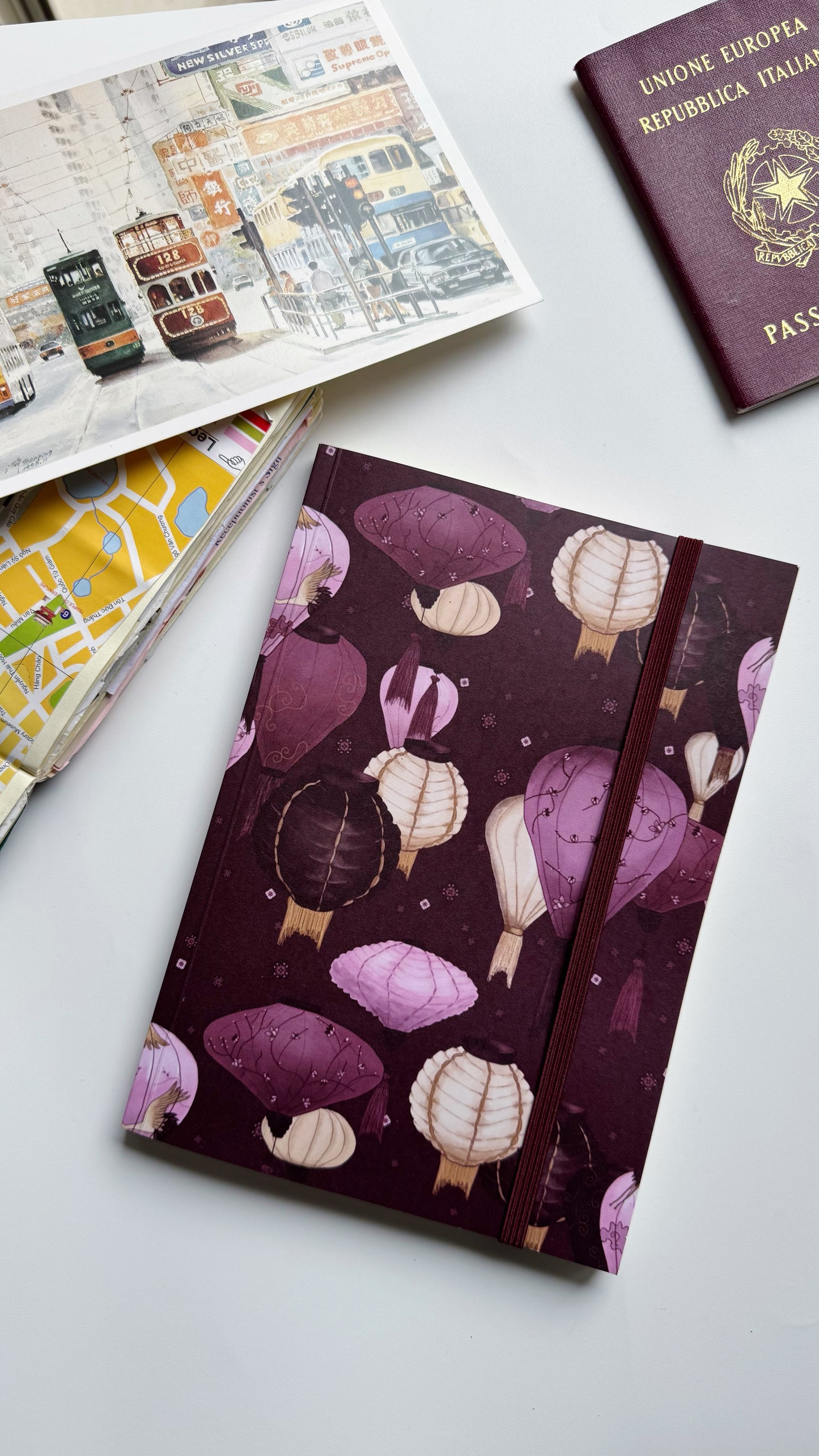 Travel Journal - Lanterne