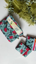 Carica l&#39;immagine nel visualizzatore di Gallery, Pocket Pochette con tasca (Mini) - Papaveri e soffioni
