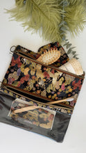Carica l&#39;immagine nel visualizzatore di Gallery, Beauty Burrito - black and gold (Nippori)
