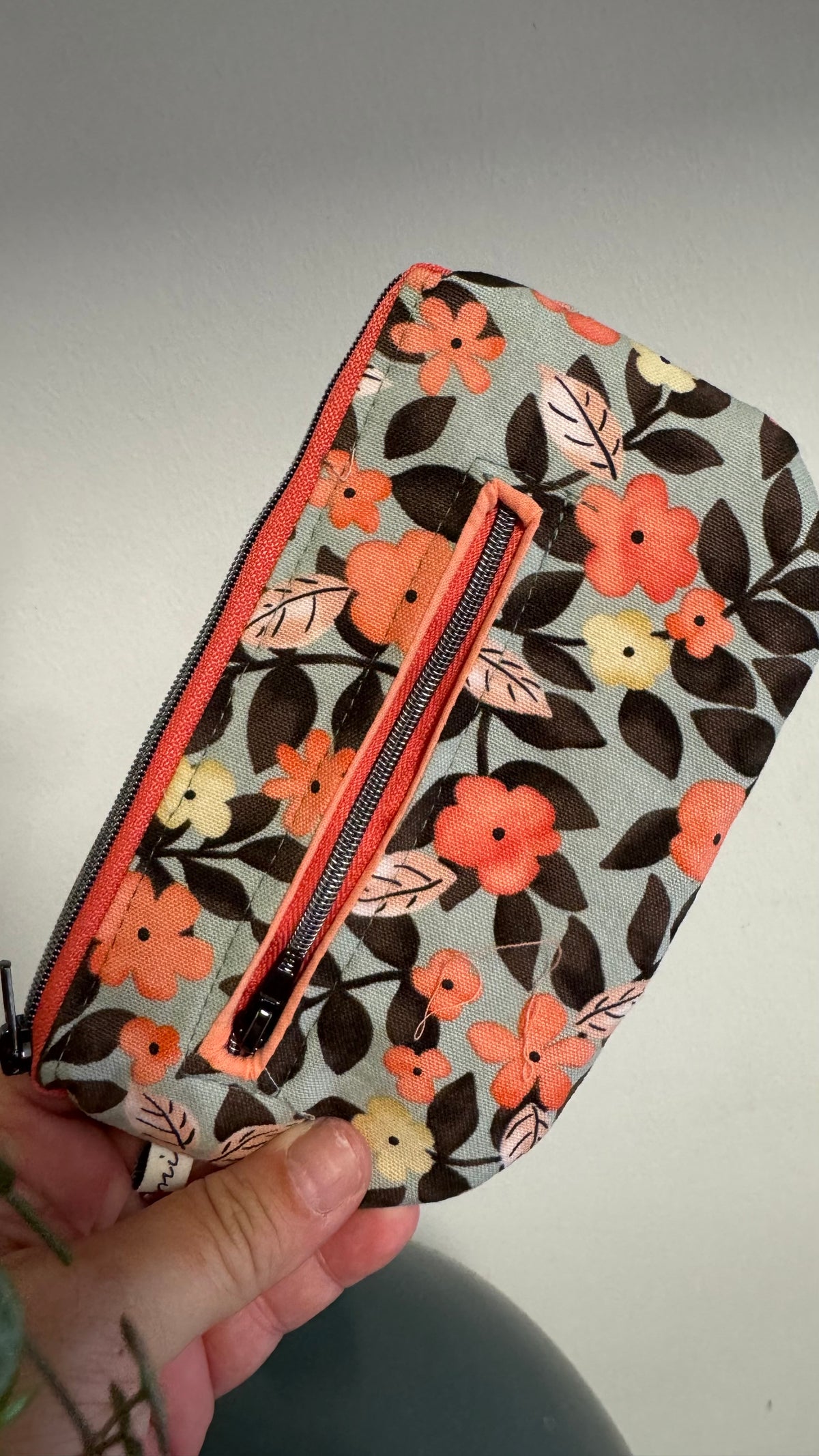 Pocket Pochette (Maxi) - Fiori Arancioni Grey (Hanbok)