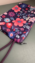 Carica l'immagine nel visualizzatore di Gallery, Gocce pochette Media (idrorepellente) - Fiori
