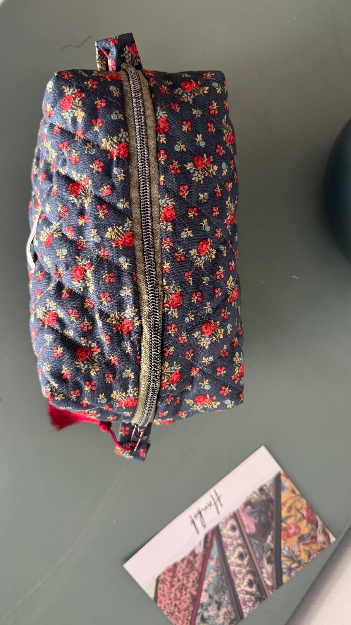 Cubotto trapuntato - Roselline Rosse (Hanbok)