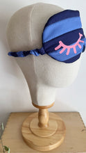 Carica l'immagine nel visualizzatore di Gallery, Nuvola (sleep mask) - Blue &amp; Indaco (Stripes)
