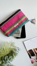 Load image into Gallery viewer, Pochette Mini - Righe a colori, arcobaleno blue
