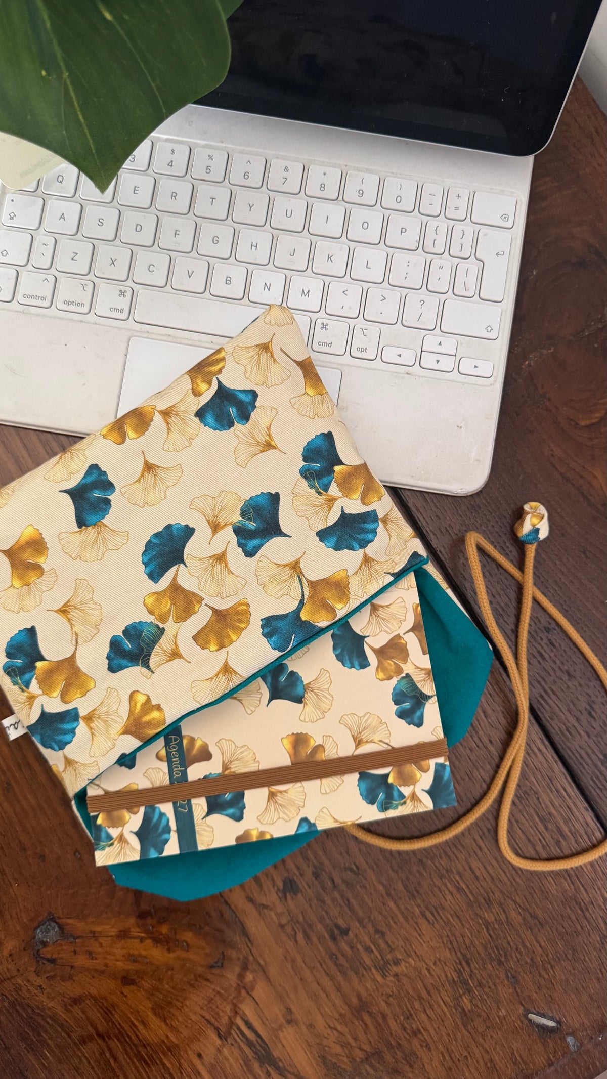Copri agenda Giornaliera - Gingko Light
