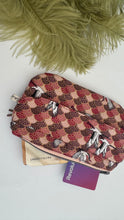 Carica l&#39;immagine nel visualizzatore di Gallery, Pocket Pochette (Maxi)  con tasca - rossa (Nippori)
