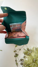 Carica l&#39;immagine nel visualizzatore di Gallery, Pockettino - Ciliegie (Verde)
