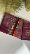 Load image into Gallery viewer, Porta Passaporto - Origami (Nippori)
