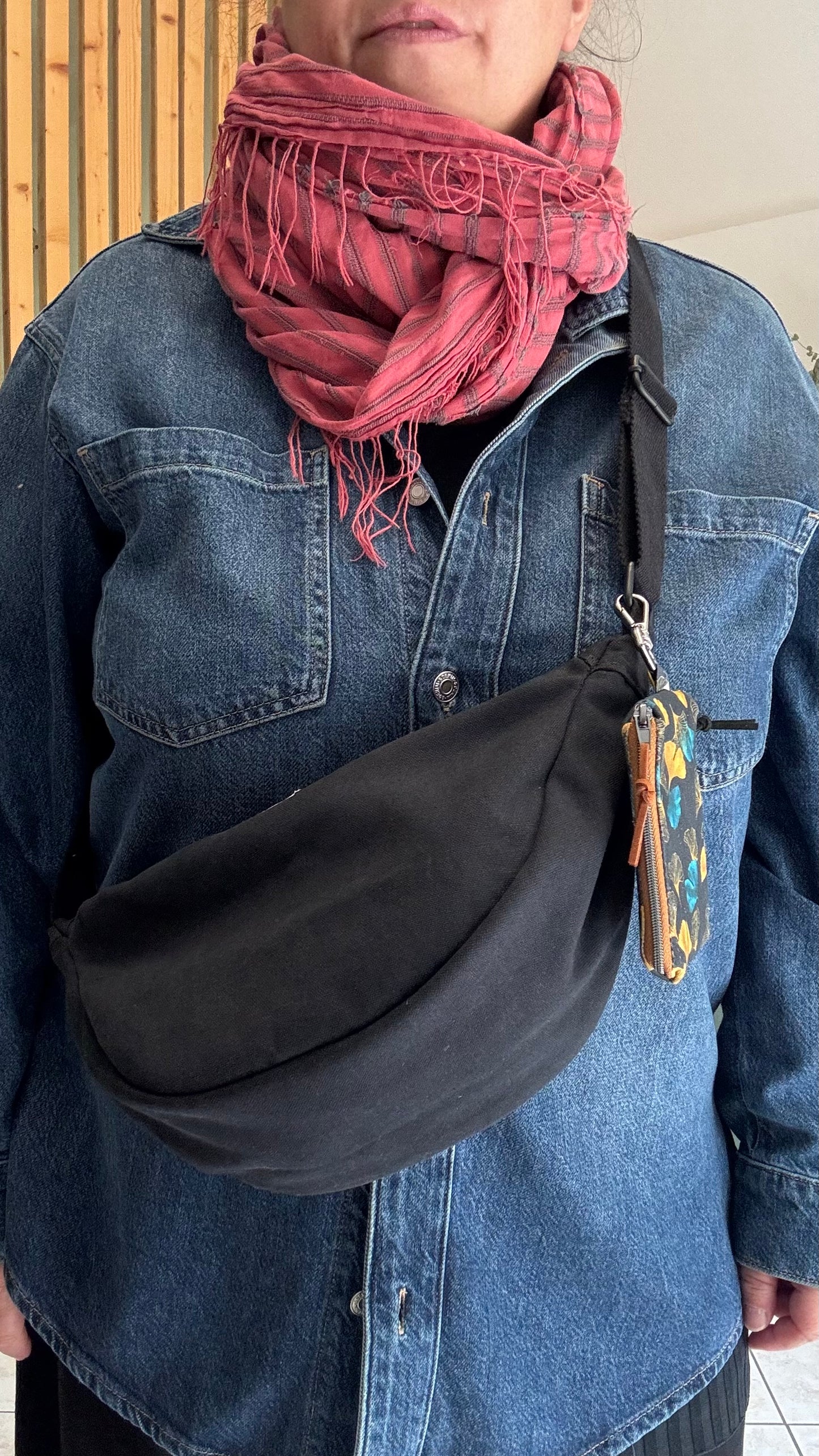 Piccolo difetto Moon Bag - Nera /Gingko (Nippori)