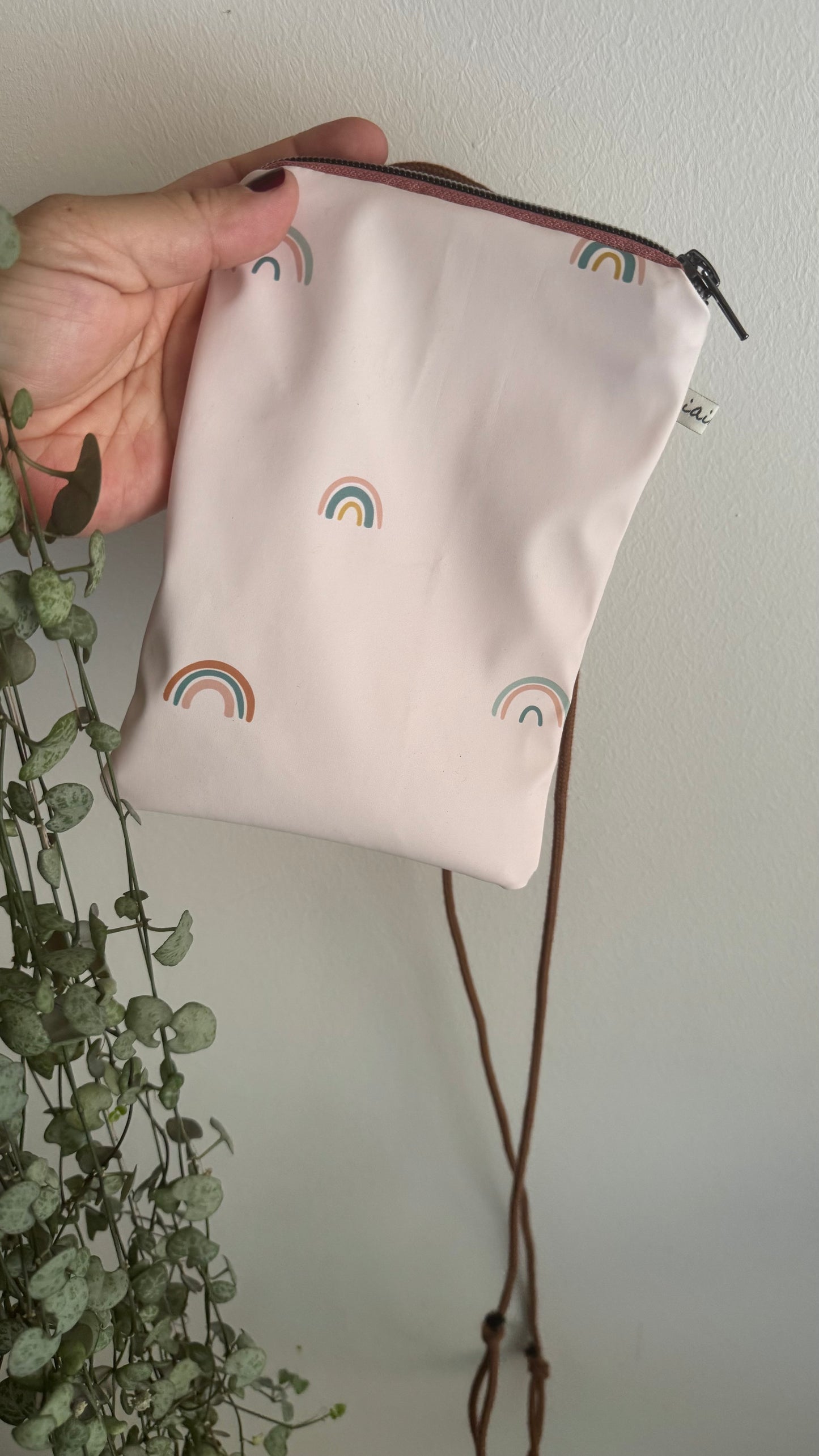 Porta cellulare Gocce (idrorepellente) - Arcobaleni