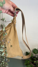 Carica l'immagine nel visualizzatore di Gallery, Moon Bag - khaki /Blue dorato (Nippori)
