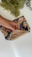 Load image into Gallery viewer, Pochette trapuntata - gatto nero(Nippori)
