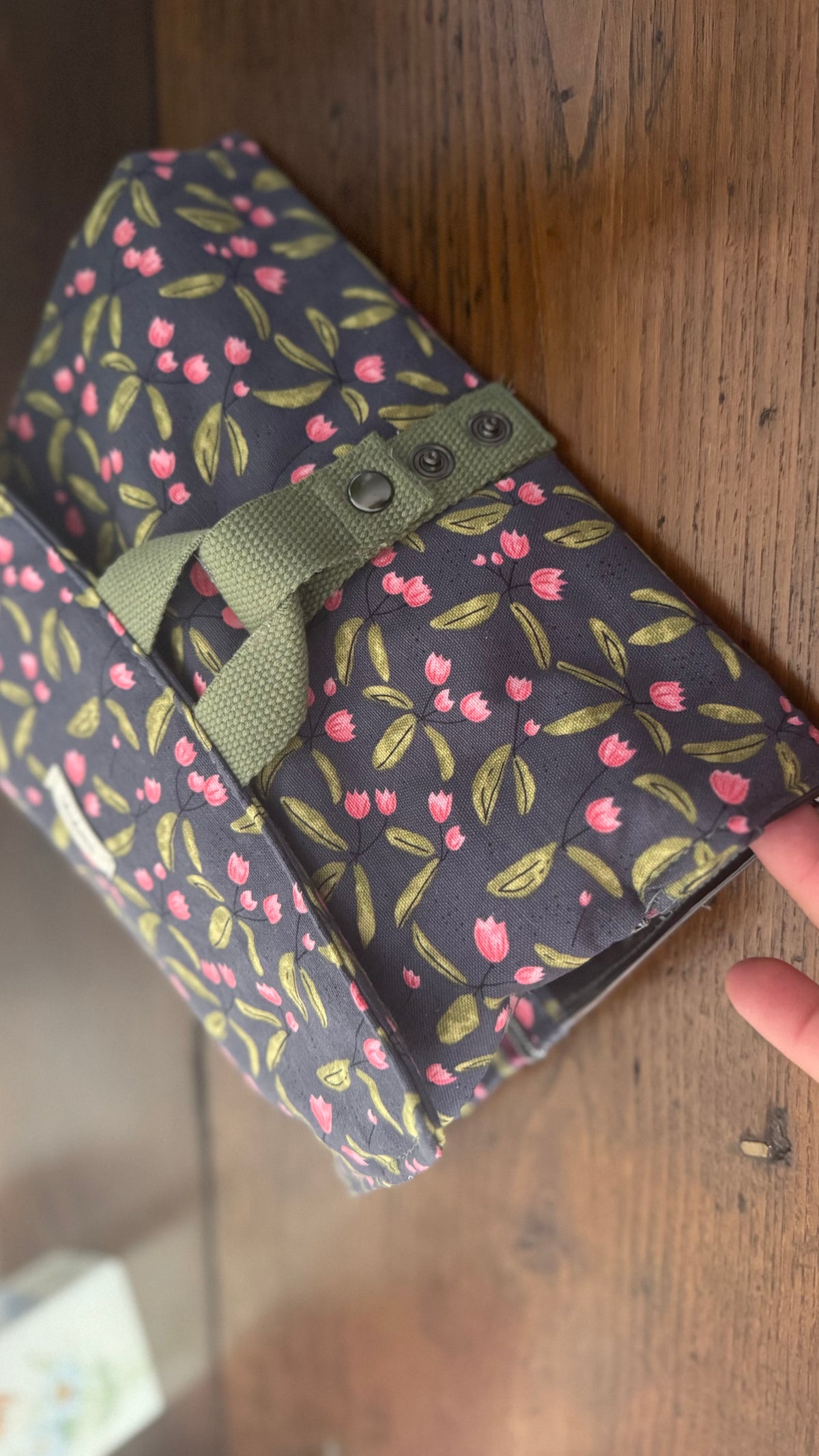 Beauty Burrito MAXI- boccioli rosa (HANBOK)