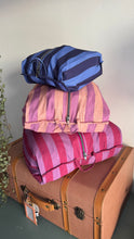 Carica l'immagine nel visualizzatore di Gallery, Pack &amp; Go (Travel organizer) - Set Londra (Stripes)
