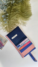 Carica l'immagine nel visualizzatore di Gallery, Komono - Indaco &amp; Rosa (Stripes)
