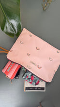 Carica l'immagine nel visualizzatore di Gallery, Gocce pochette Media (idrorepellente) - Arcobaleno
