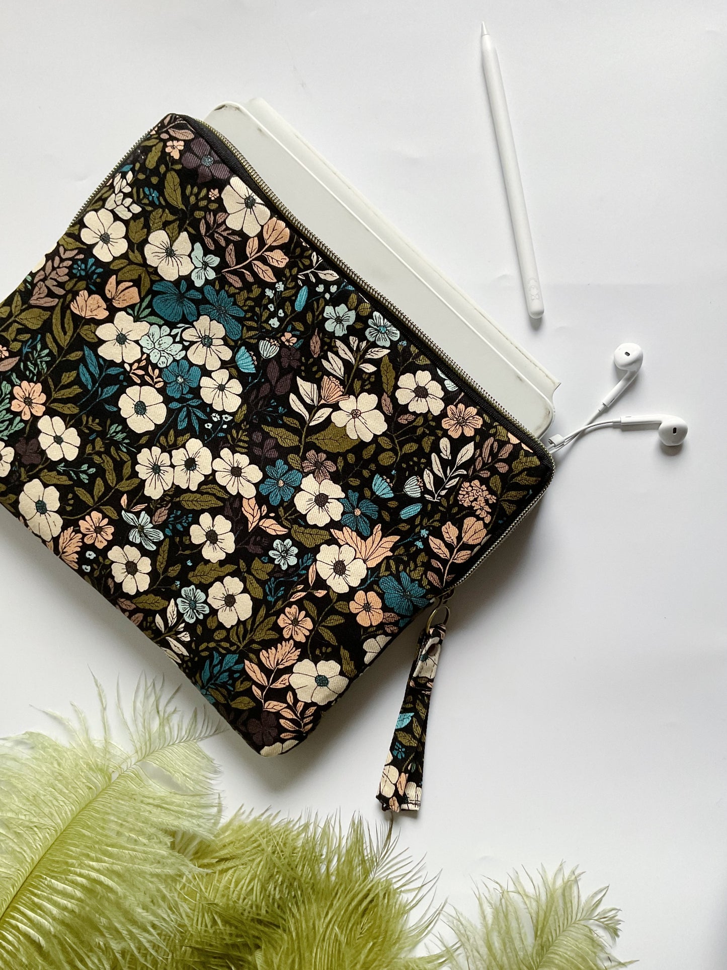 Custodia per Tablet/iPad (senza tasche) - Flower Harwest