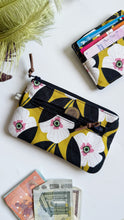 Load image into Gallery viewer, Pocket Pochette con tasca (Mini) - Margherite grandi
