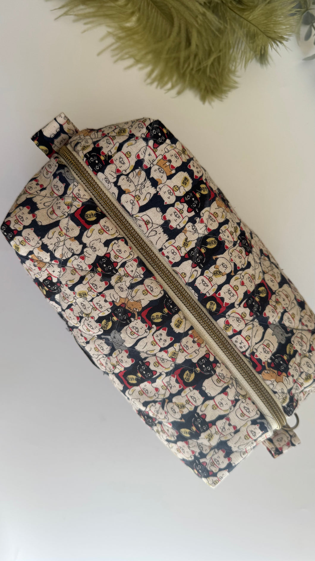 Cubotto trapuntato - gatto porta fortuna  (Nippori)