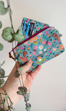 Carica l&#39;immagine nel visualizzatore di Gallery, Pocket Pochette con tasca (Mini) - Scoiattoli
