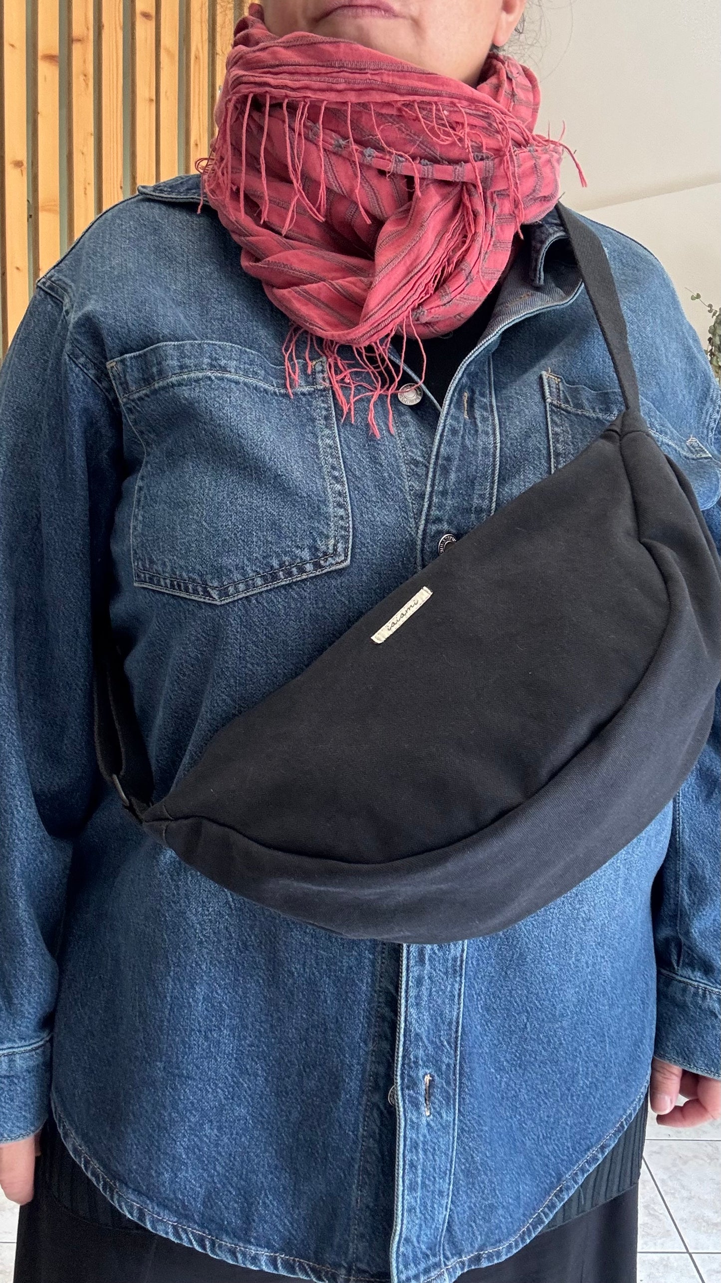 Piccolo difetto Moon Bag - Nera /Gingko (Nippori)
