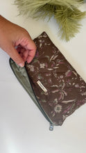 Carica l&#39;immagine nel visualizzatore di Gallery, Pochette trapuntata - Brown (Nippori)
