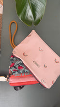 Carica l'immagine nel visualizzatore di Gallery, Gocce pochette Mini (idrorepellente) - Arcobaleni
