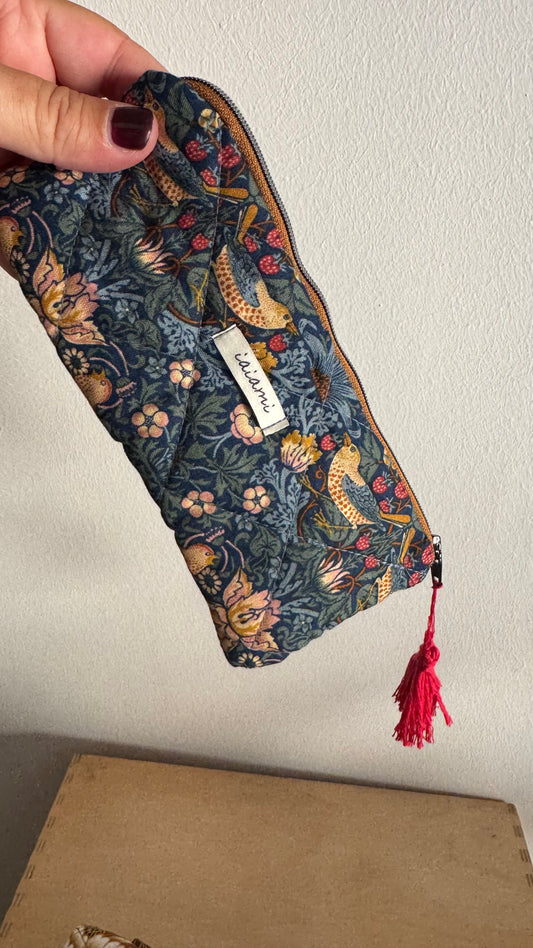 Astuccio trapuntato (Porta occhiali) - Foglie Blue