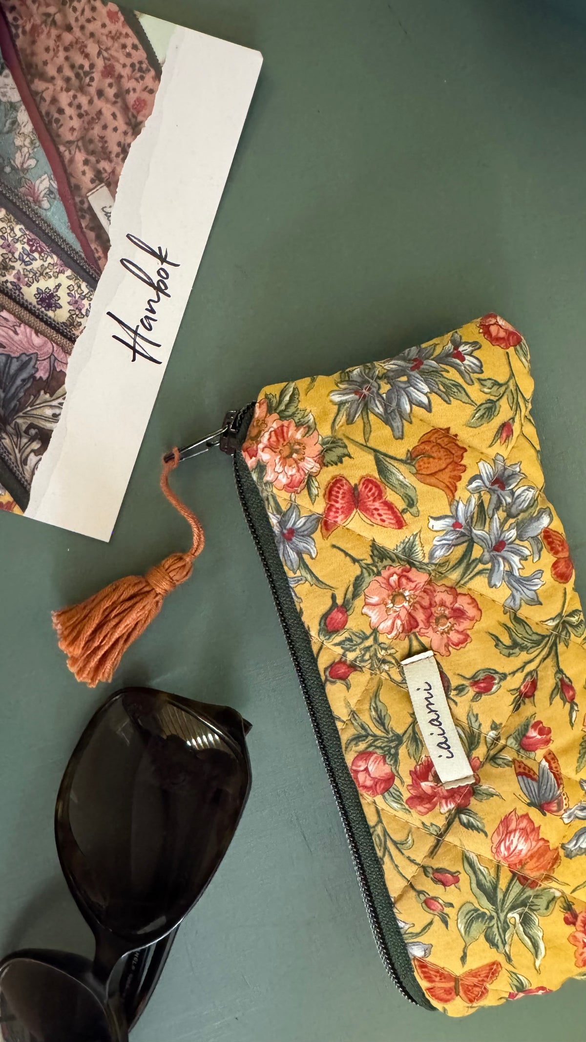 Astuccio trapuntato (Porta occhiali) - Fiori e Farfalle  (Hanbok)