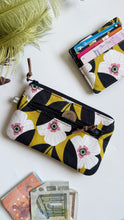 Load image into Gallery viewer, Pocket Pochette con tasca (Mini) - Margherite grandi

