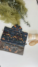 Load image into Gallery viewer, Beauty Burrito - foglie blue (Nippori)
