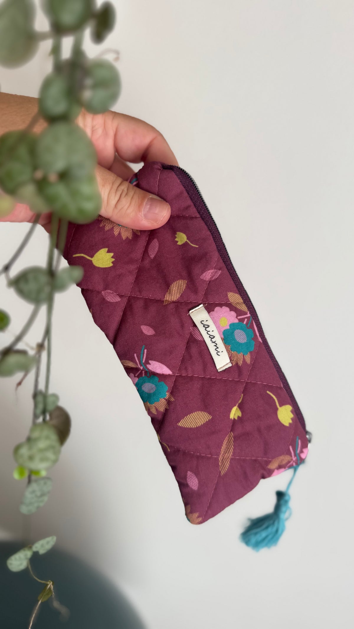 Astuccio trapuntato (Porta occhiali) - Floral Burgundy (Hanbok)