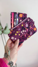 Carica l&#39;immagine nel visualizzatore di Gallery, Pocket Pochette con tasca (Mini) - WOODLAND WANDER
