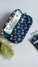 Carica l&#39;immagine nel visualizzatore di Gallery, Pocket Pochette (Maxi) - Petit Cottage
