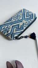 Carica l&#39;immagine nel visualizzatore di Gallery, Pochette Mini - Geometrica blue double face
