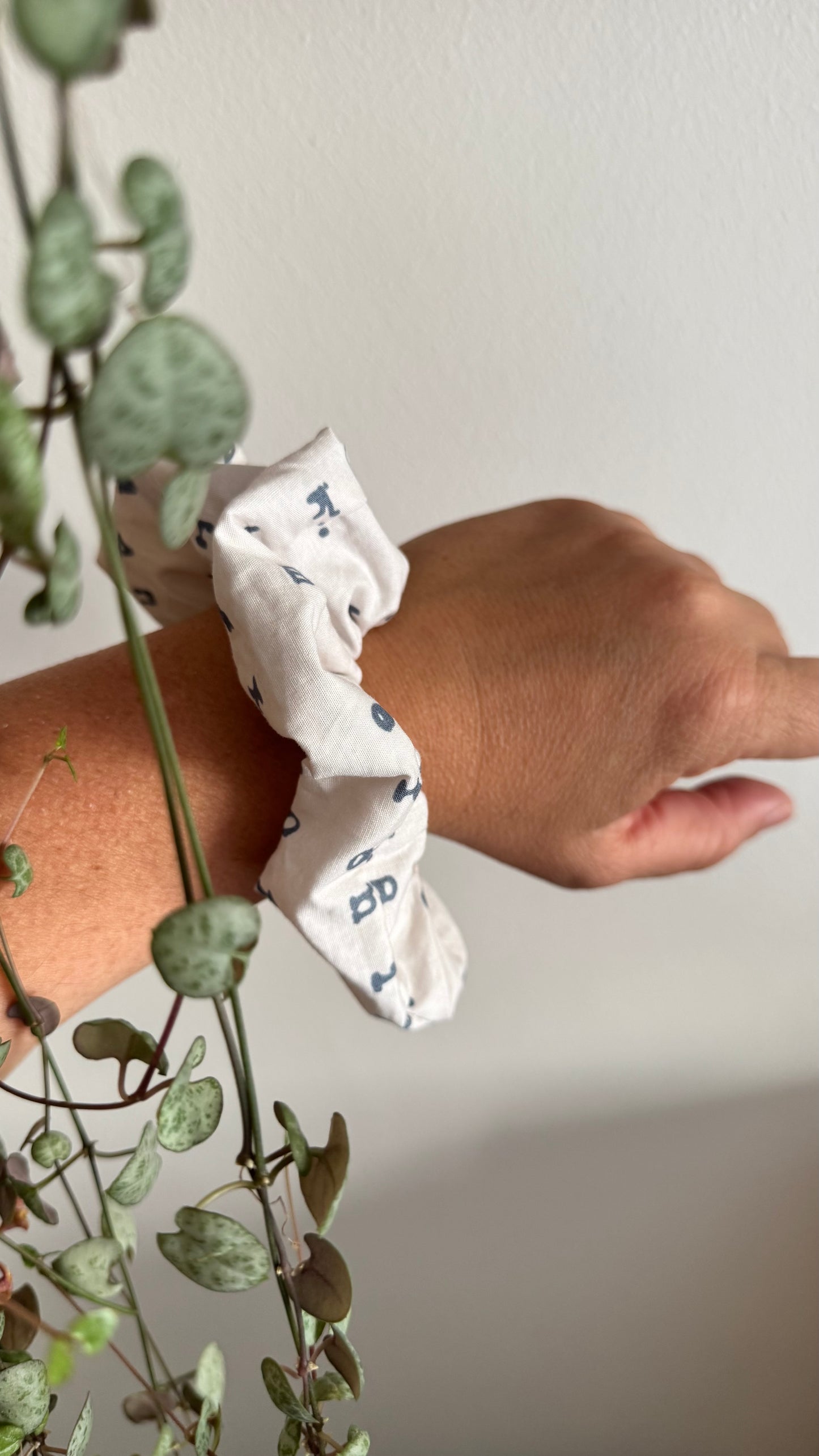 Scrunchie - Letterine