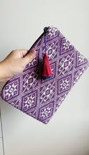 Load image into Gallery viewer, Pochette Maxi - Geometrica viola double face
