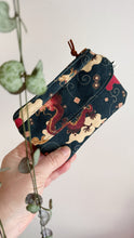 Carica l&#39;immagine nel visualizzatore di Gallery, Pocket Pochette con tasca (Mini) - Dragon
