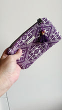 Carica l&#39;immagine nel visualizzatore di Gallery, Pochette Mini - Geometrica viola
