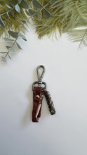 Carica l&#39;immagine nel visualizzatore di Gallery, Portachiavi scooby doo - Magnolie Brown
