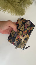 Carica l&#39;immagine nel visualizzatore di Gallery, Pocket Pochette con tasca (Mini) - Black &amp; gold (Nippori)
